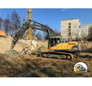 Оренда гусеничного екскаватора Volvo 290 Оренда гусеничного екскаватора Volvo 290