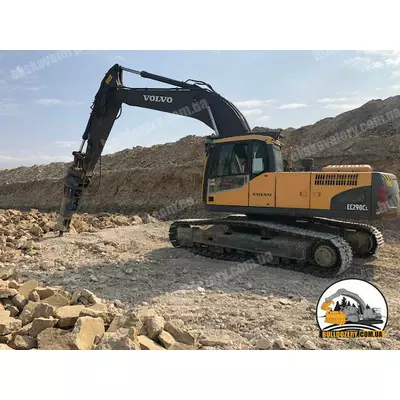 Оренда екскаватора з гідромолотом Volvo 290